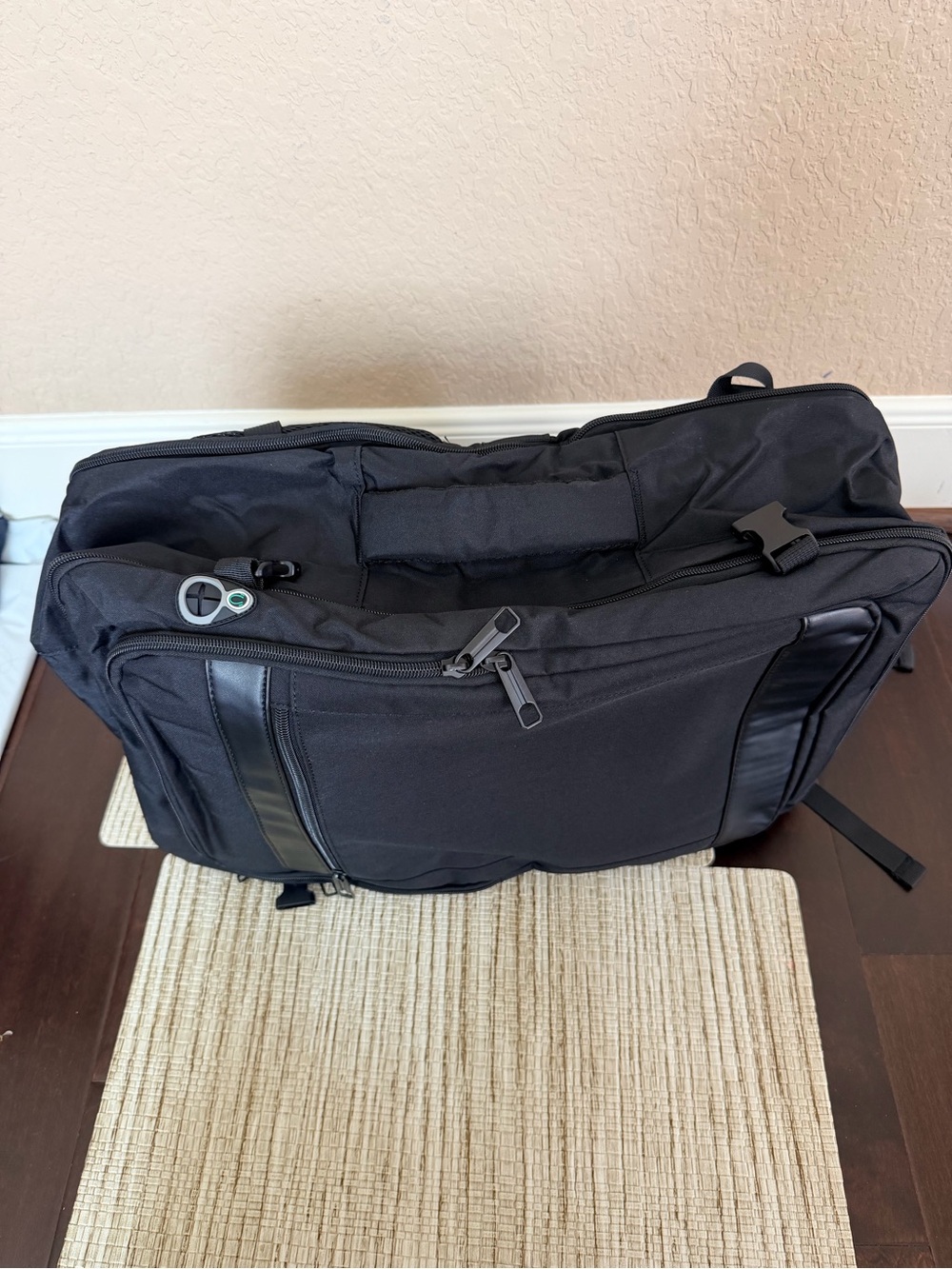 Travel Backpack Expandable - Picture 5 of 10